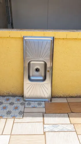 Pia inox bom estado