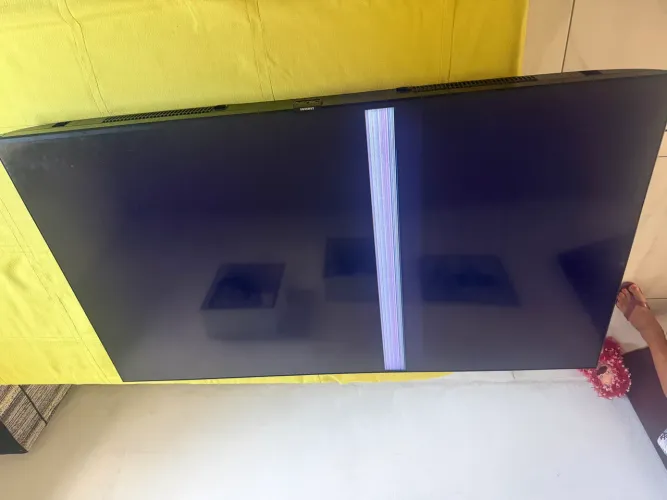 Smart tv Samsung de 50 polegadas com tela queimada 