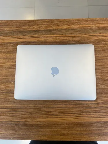 Macbook Air 2020 8gb 256gb computador