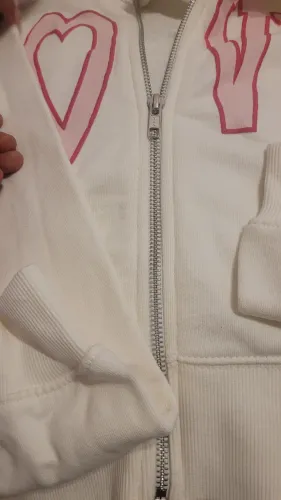 Moleton com ziper e capuz cor creme da Zara em ótimo estado, com etiqueta