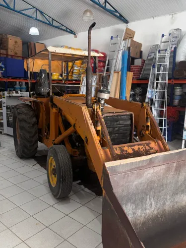 Mf 68 pa carregadeira 
