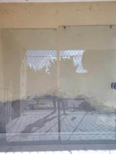 Porta dupla de Vidro
