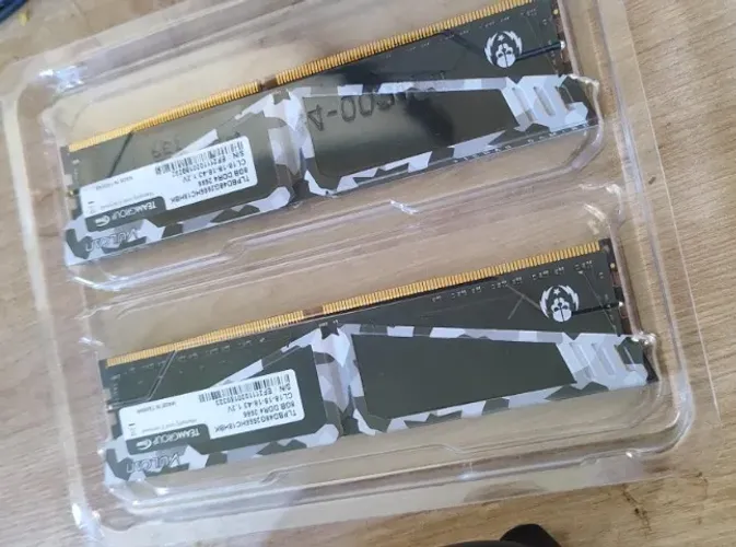 Memoria Team Group T-Force Vulcan Pichau 16GB (2x8) DDR4 2666Mhz