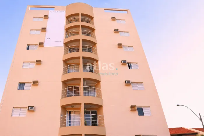 Apartamento 76m² | 2 Dormitórios (1 Suíte) | Higienópolis | Marcenaria Completa e Cozinha