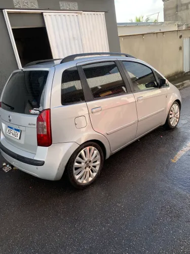 Fiat Idea ELX 1.4 MPI Fire Flex 8V 5P 2006