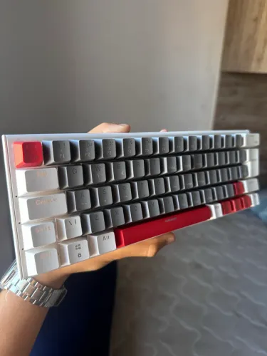 Teclado Mecânico Kuromori 60%