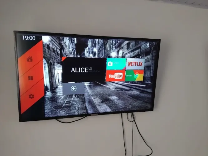TV PHILIPS 50 POLEGADAS TELA COM DEFEITO