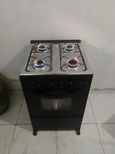 vende-se fogão 4 bocas Esmaltec