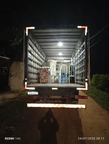 Lino transporte, fretes e mudanças.