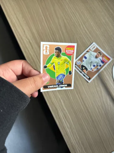 Figurinhas legends 
