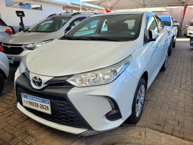 Toyota Yaris XL 1.5 Flex 16V 5P Aut. 2023