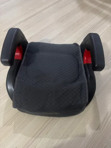 Assento de elevação para carro