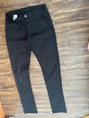 Calça preta OGOCHI n 38 nunca usada