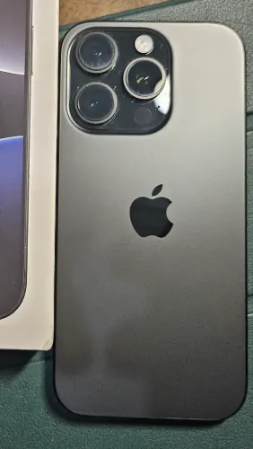 iPhone 16 Pro 128 GB Preto - Impecável