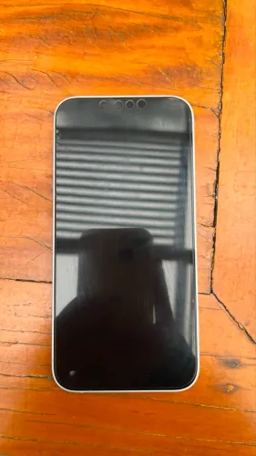 iPhone 16e - 128gb
