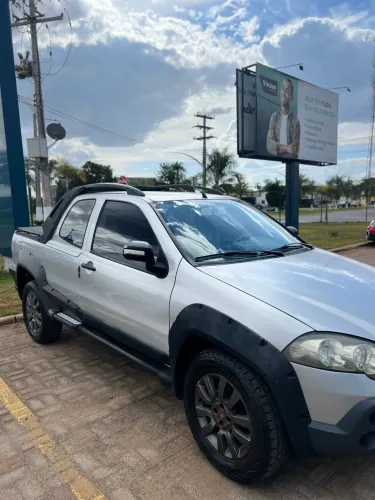 Fiat Strada Adventure1.8/ 1.8 Locker Flex CD 2010