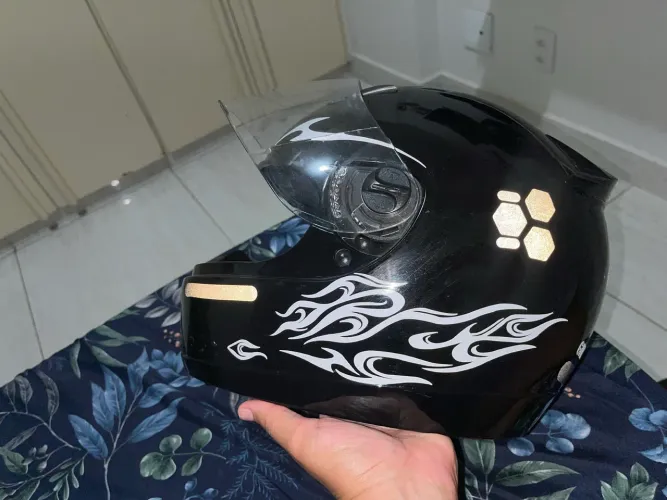 Capacete EBF - USADO