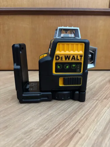Nivel a laser Dewalt 12 linhas