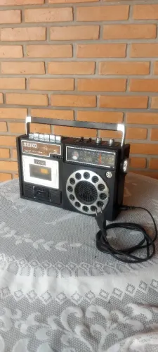 Rádio SEIKO antigo (não funciona )