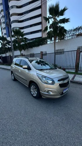Chevrolet Spin LTZ 1.8 8V Econo.flex 5P Aut. 2014