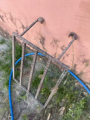 Suporte bagageiro moto