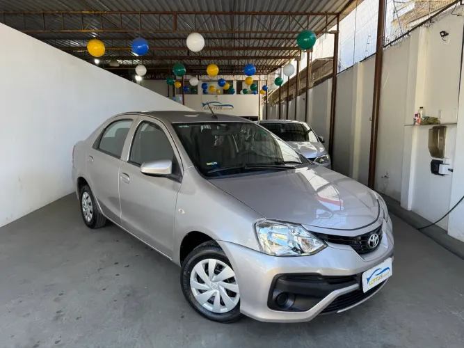 Toyota Etios X Sedan 1.5 Flex 16V 4P Mec. 2018