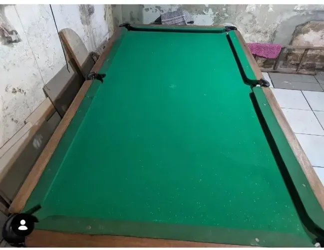 Mesa de Sinuca (Snooker) e Bilhar  Usada Semi profissional 