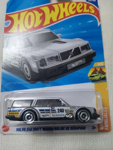 Miniatura HOT WHEELS VOLVO 240 DRIFT - Escala 1:64