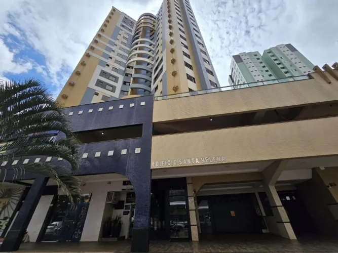 Apartamento à venda em Maringá, Zona 01, com 1 quarto, com 45 m², Santa Helena