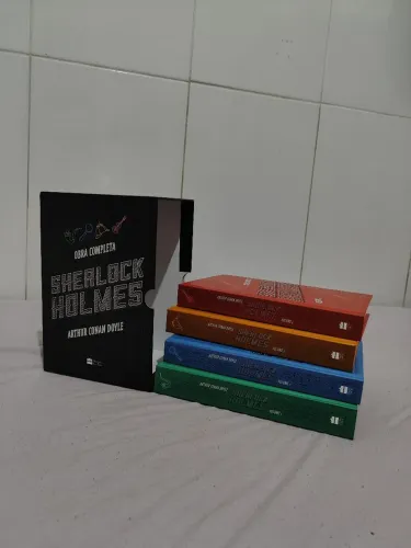 Box Sherlock Holmes 4 Vol, Capa Dura