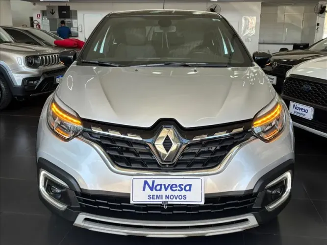 Renault Captur Iconic 1.3 TB 16V Flex 5P AUT 2022