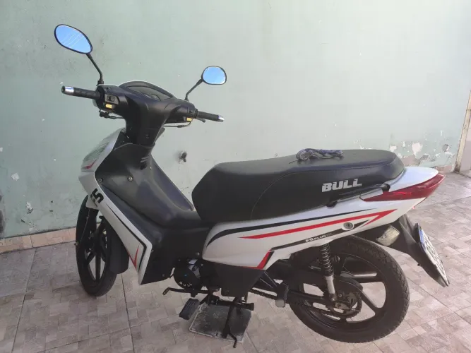 Moto BULL KRC F5 50CC