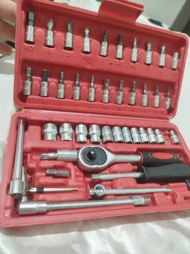 Jogo Kit De Ferramentas Maleta Com 46 Peças Chave Catraca E Soquetes
