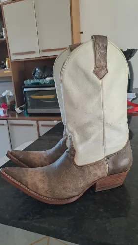 Bota odirley Martins lagarto