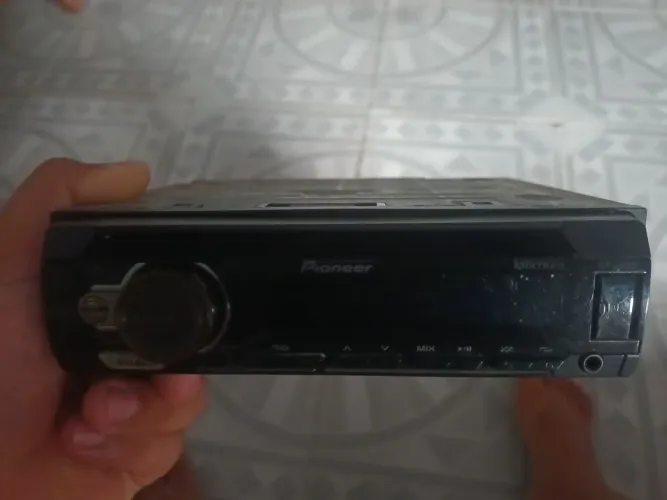 Rádio Pioneer DEH - S1180UB