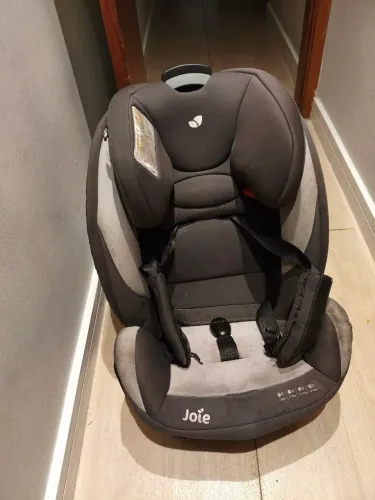 Cadeirinha automotiva 