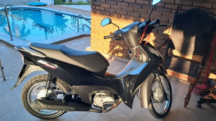 Moto Nova