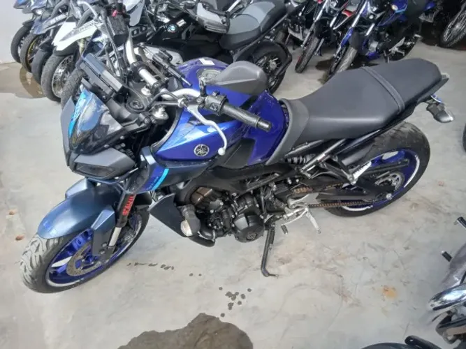 MT 09 2022 16.000 KM