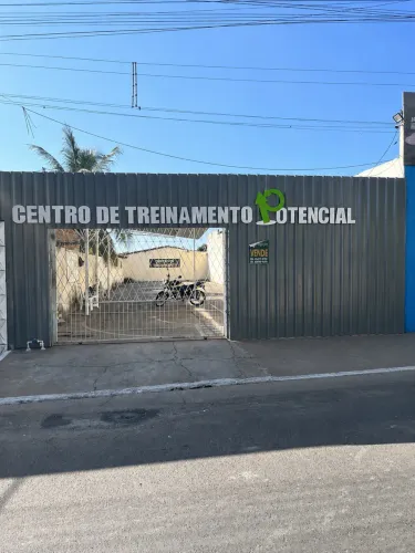 TERRENO COMERCIAL À VENDA