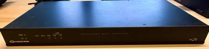 Processador de Mídia e Automação Crestron MP2E (Controladora 2-Series)