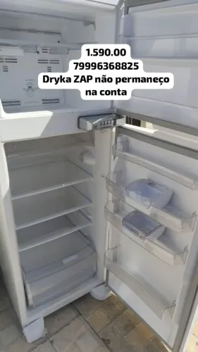 Geladeira duas portas