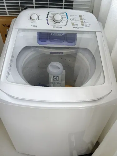 Máquina de lavar roupa 16 Kg Electrolux Perfeito Estado