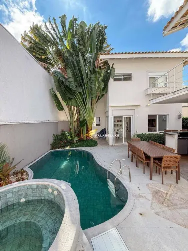 Casa com 3 suítes à venda, 312 m² por R$ 2.990.000 - Jardim Santa Teresa - Jundiaí/SP
