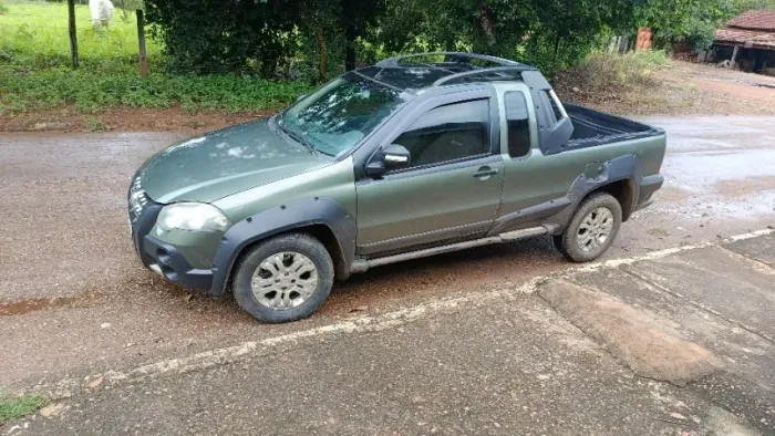 Fiat Strada Adventure 1.8/ 1.8 Locker Flex CE 2009