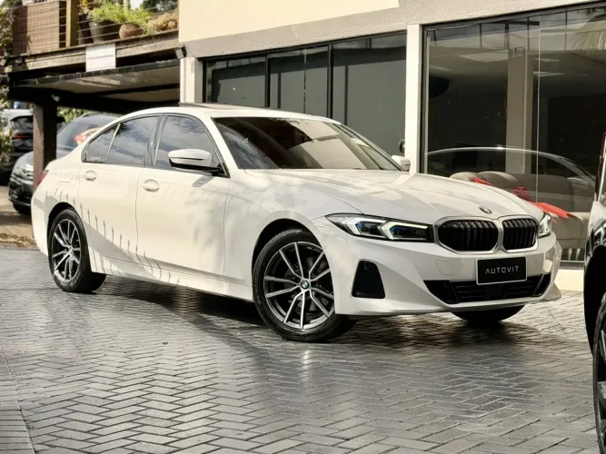 BMW 320I A Modern/sport TB 2.0/a.flex 16V 4P 2025