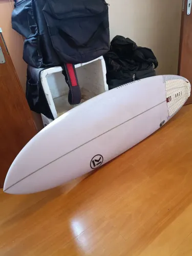 Prancha Surf 5'11 38L PU