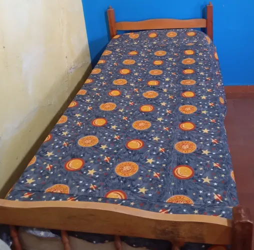 Cama de solteiro 