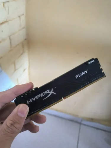 Duas Memórias Kingston Hyper Fury 8G DDR4 2400MHZ
