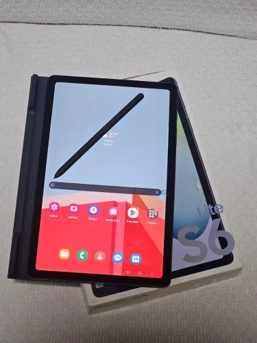 Samsung Tab S6 Lite na caixa
