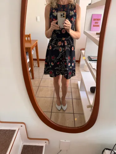 Vestido Antix azul marinho regata estampado